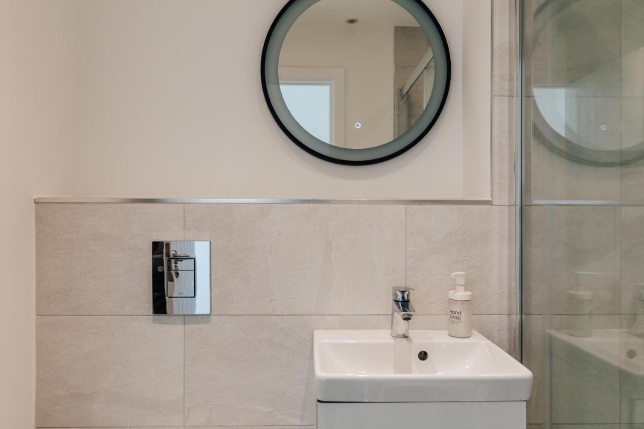 Redland Stay In Bespoke Home 2 Of 2 Bristol Luaran gambar